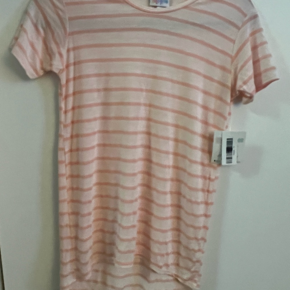 NWT LuLuRoe Gracie Top size 10.